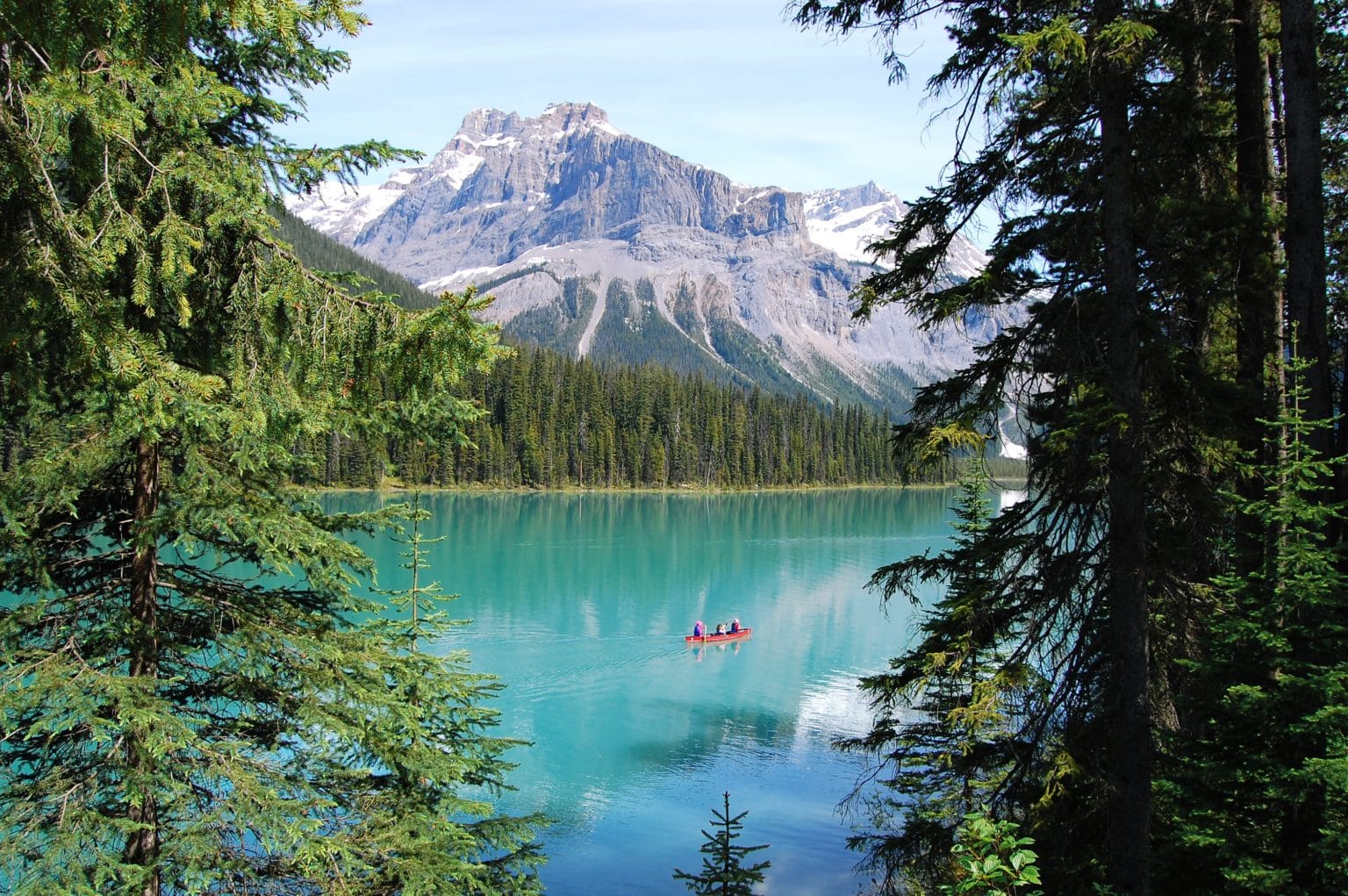 Seasons and local holidays in Canada