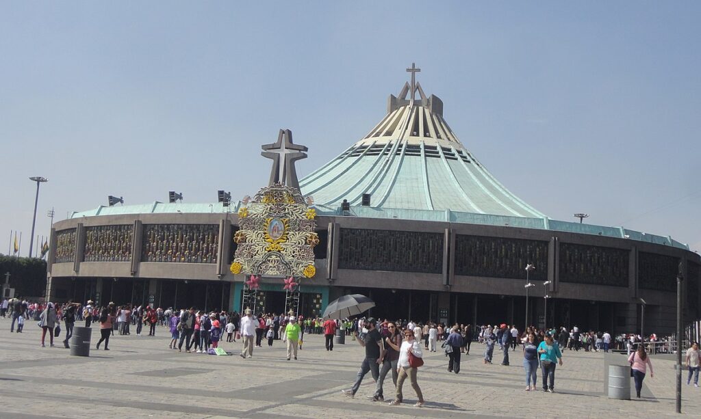 what to do in mexico city - baboo travel - basilica
