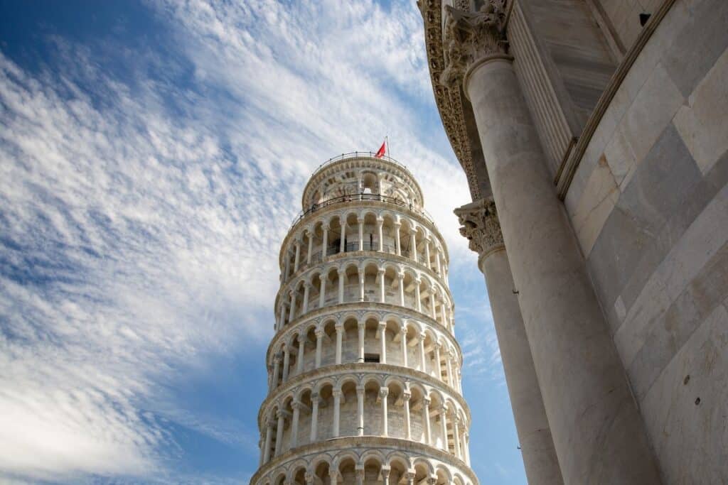 leaning tower of pisa italy