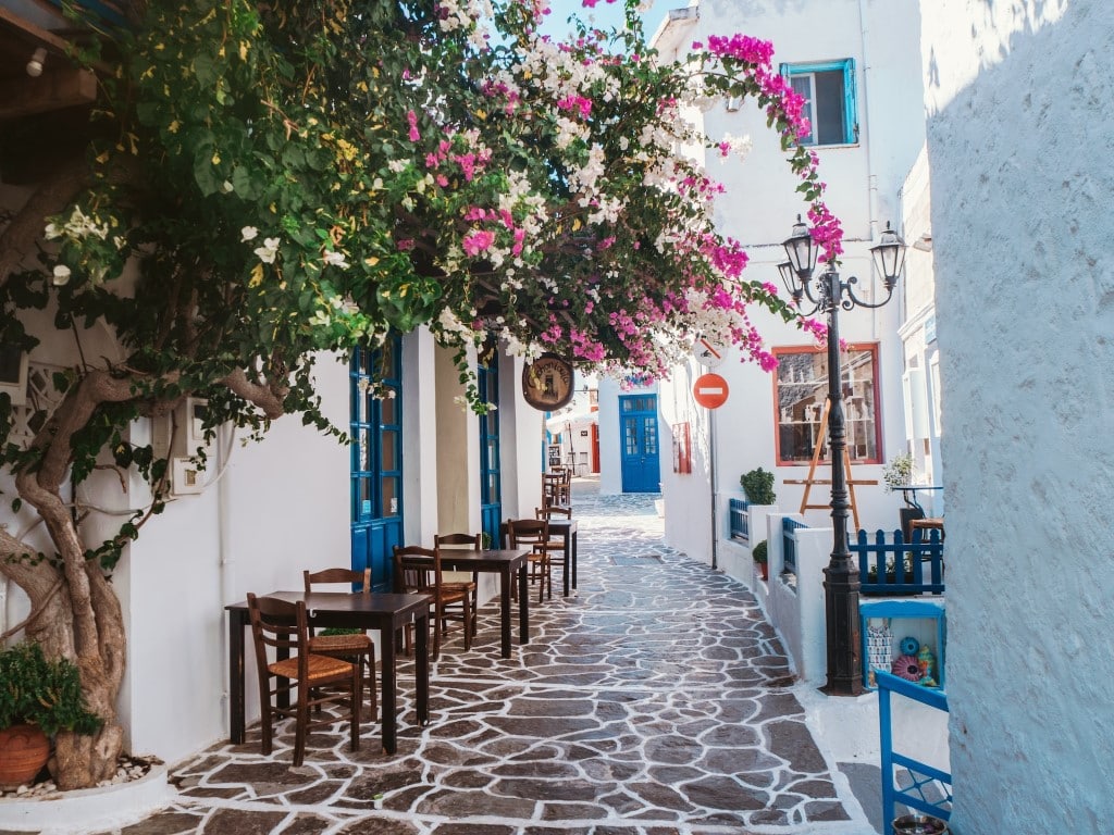 The Perfect Mediterranean Duo: Why You Should Visit Greece and Italy on One Trip