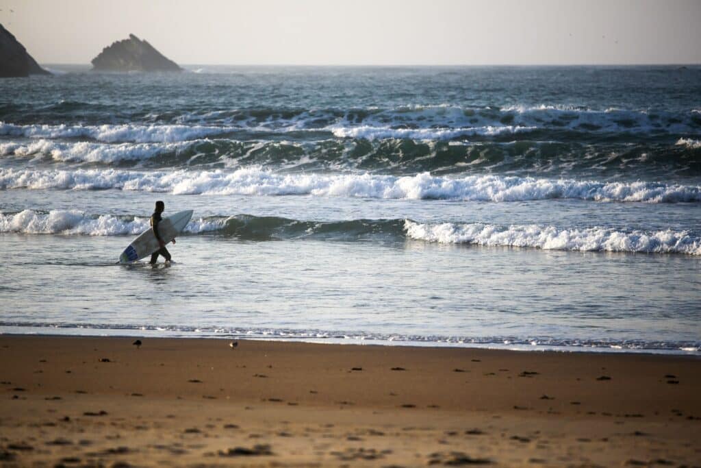 peniche portugal surfing
