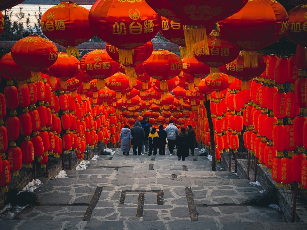 bridge with lanterns chinese new year