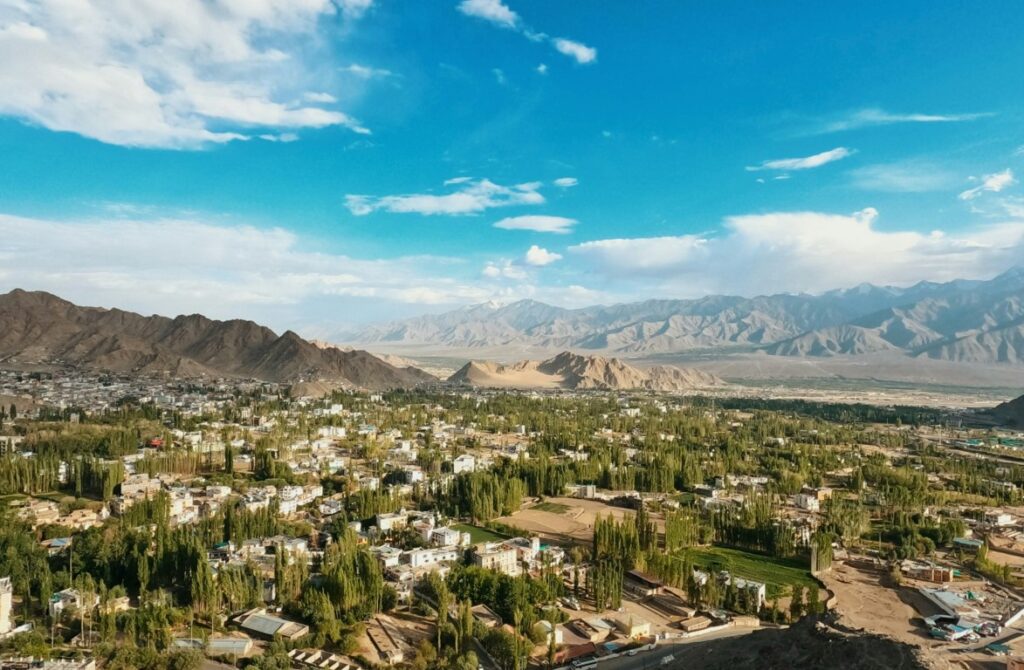 leh ladakh geography