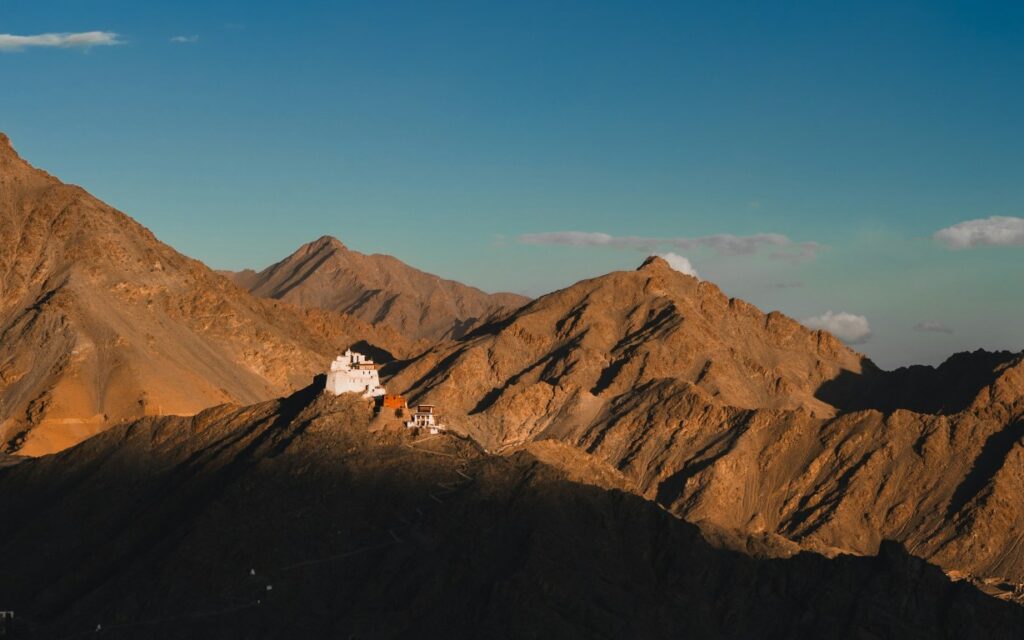 leh ladakh shadow mountain