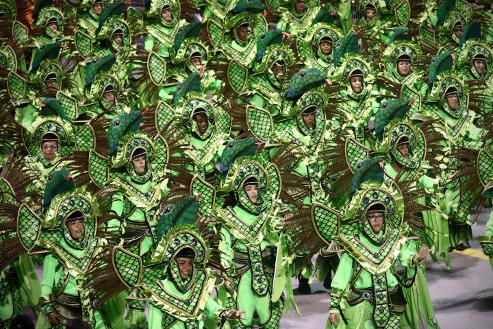 carnival green dancers