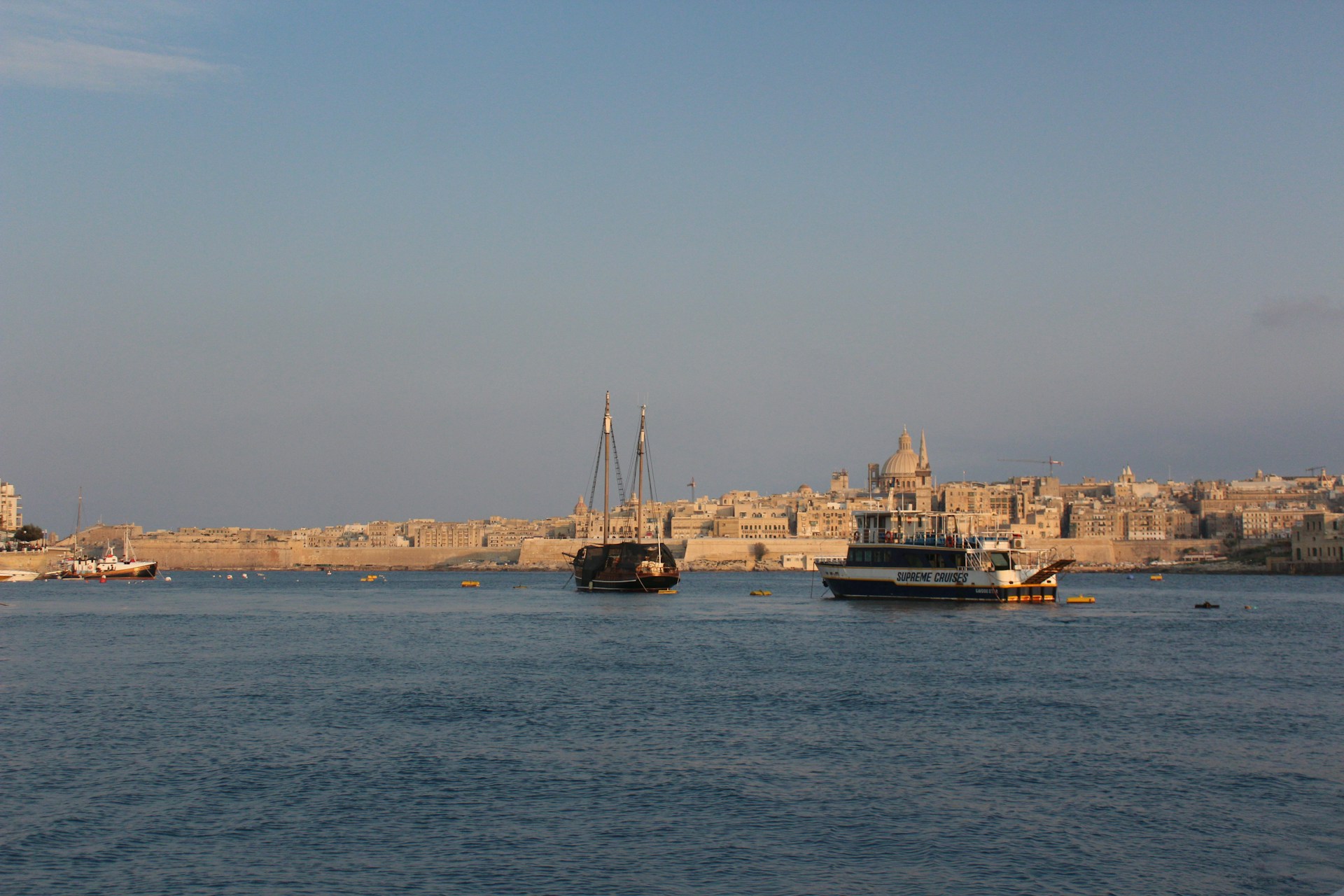 ships in valleta malta