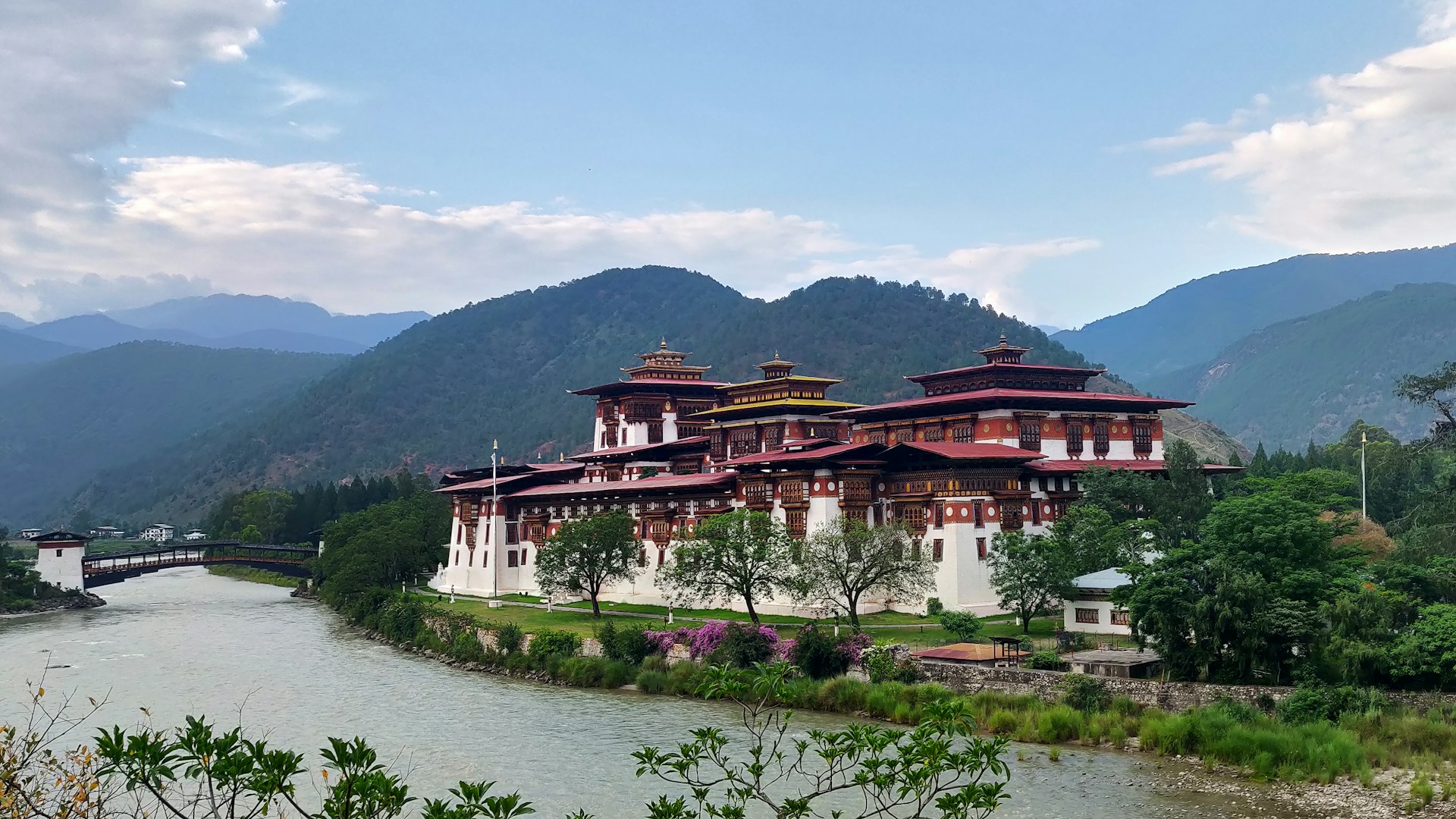 Punakha Dzong bhutan